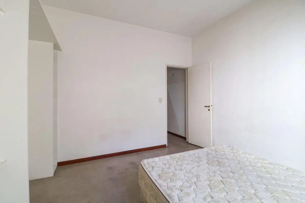 VENTA DEPARTAMENTO 2 AMBIENTES PATIO  RECOLETA 5