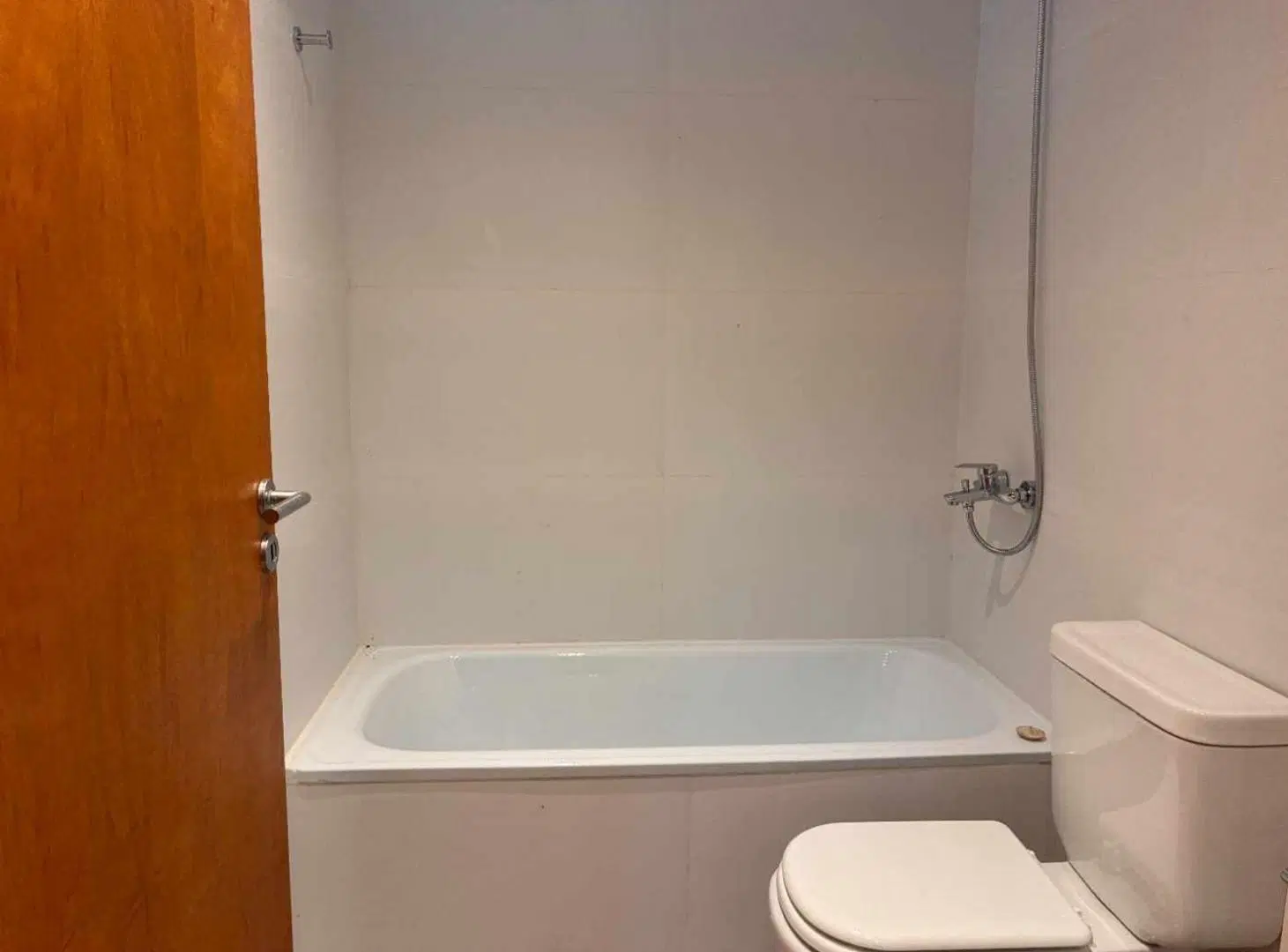 Vende dpto 2 amb Microcentro a ESTRENAR 5