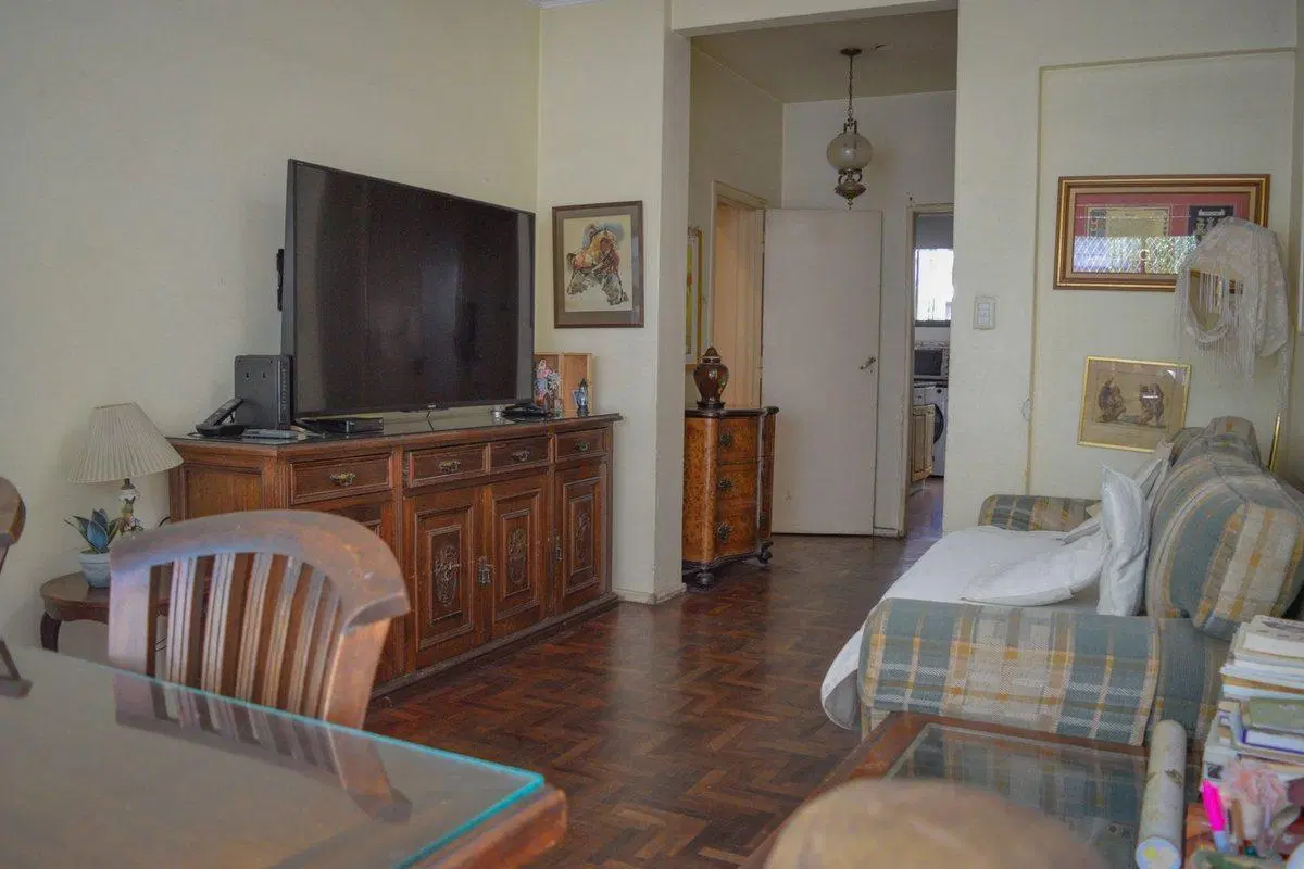 Venta dpto 3 amb C/ balcon y dependencia Belgrano 5
