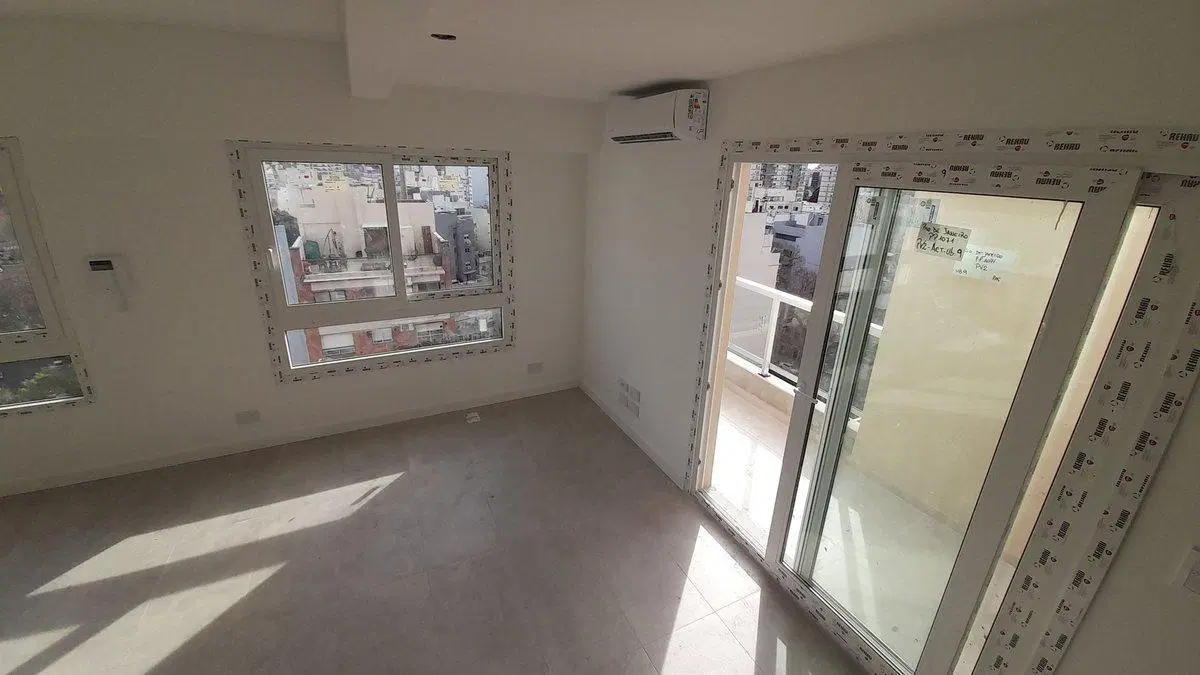 VENTA DEPARTAMENTO 2 AMB DUPLEX CON BALCON ALMAGRO 4