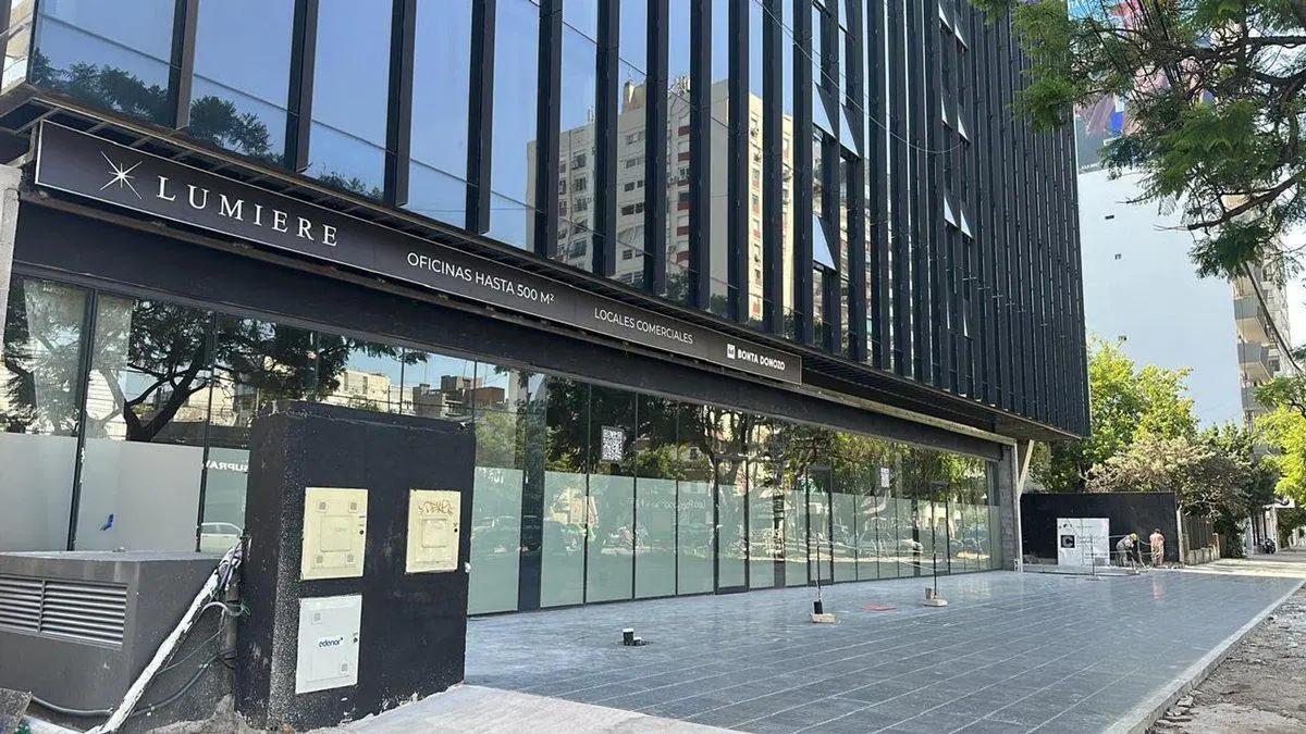 ALQ OFICINAS EN VICENTE LOPEZ CON COCH A ESTRENAR 2