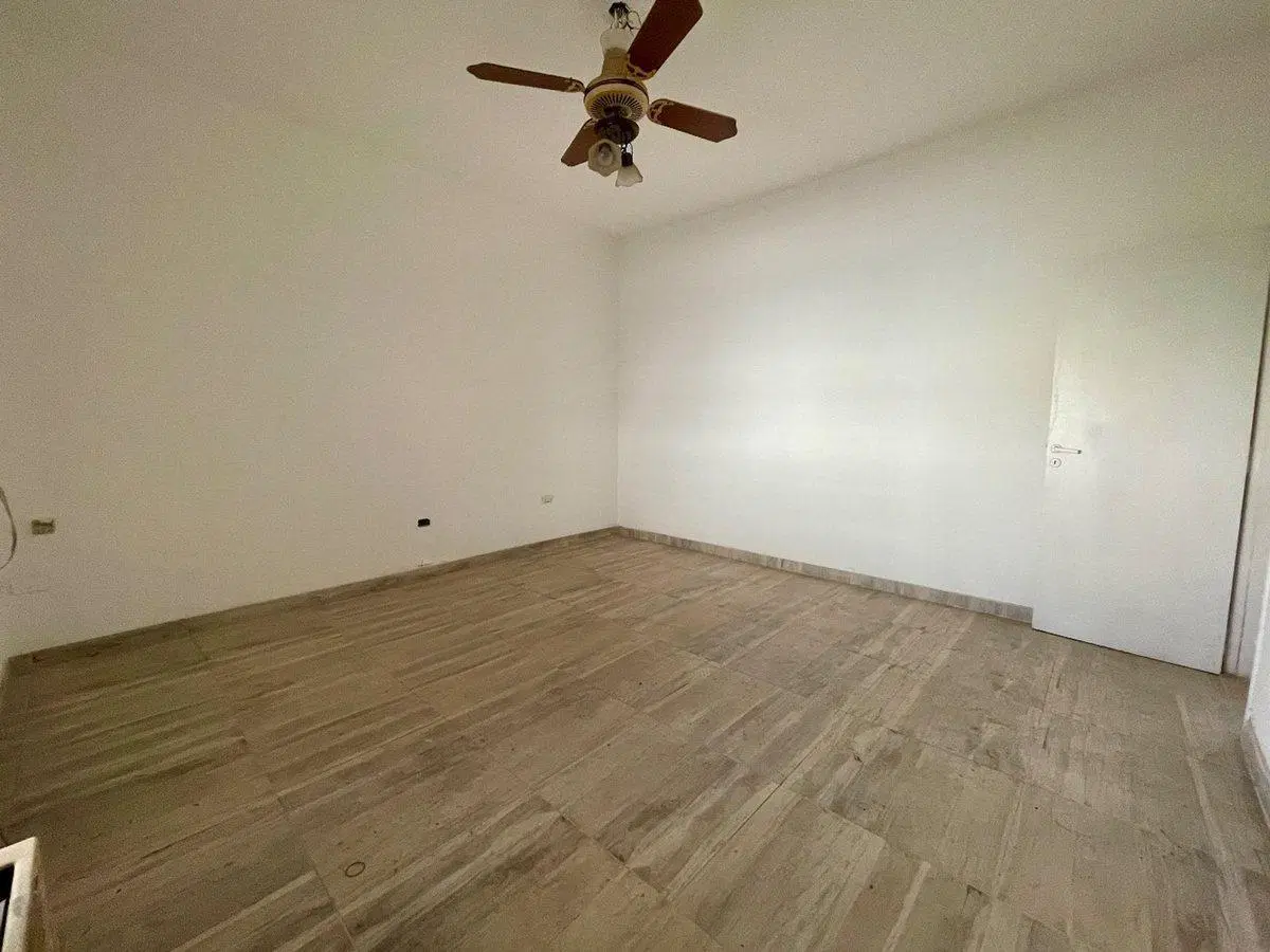 VENTA CASA 4 AMB. CON COCHERA  SUAREZ APTO CREDITO 3