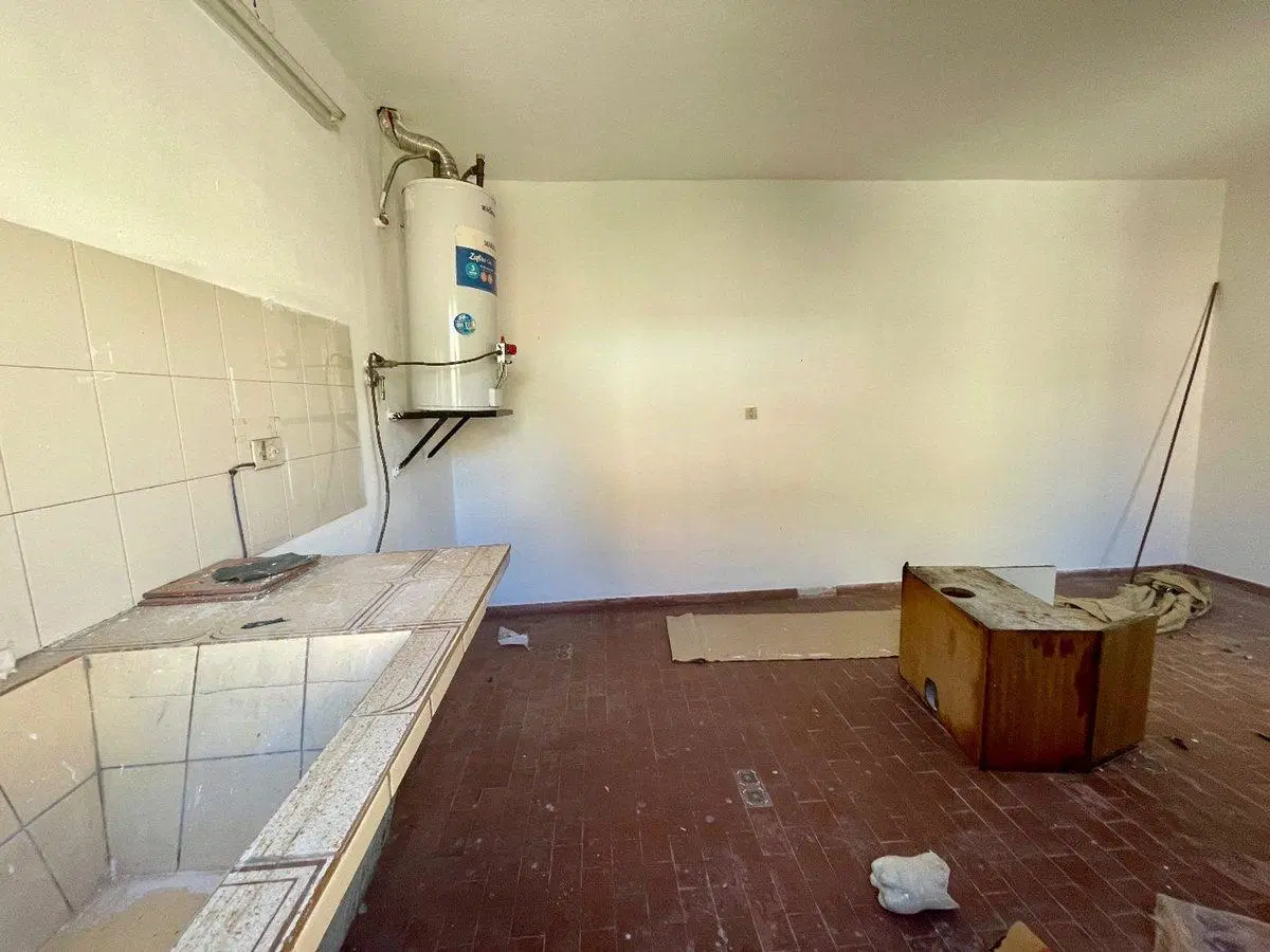 VENTA CASA 4 AMB. CON COCHERA  SUAREZ APTO CREDITO 4