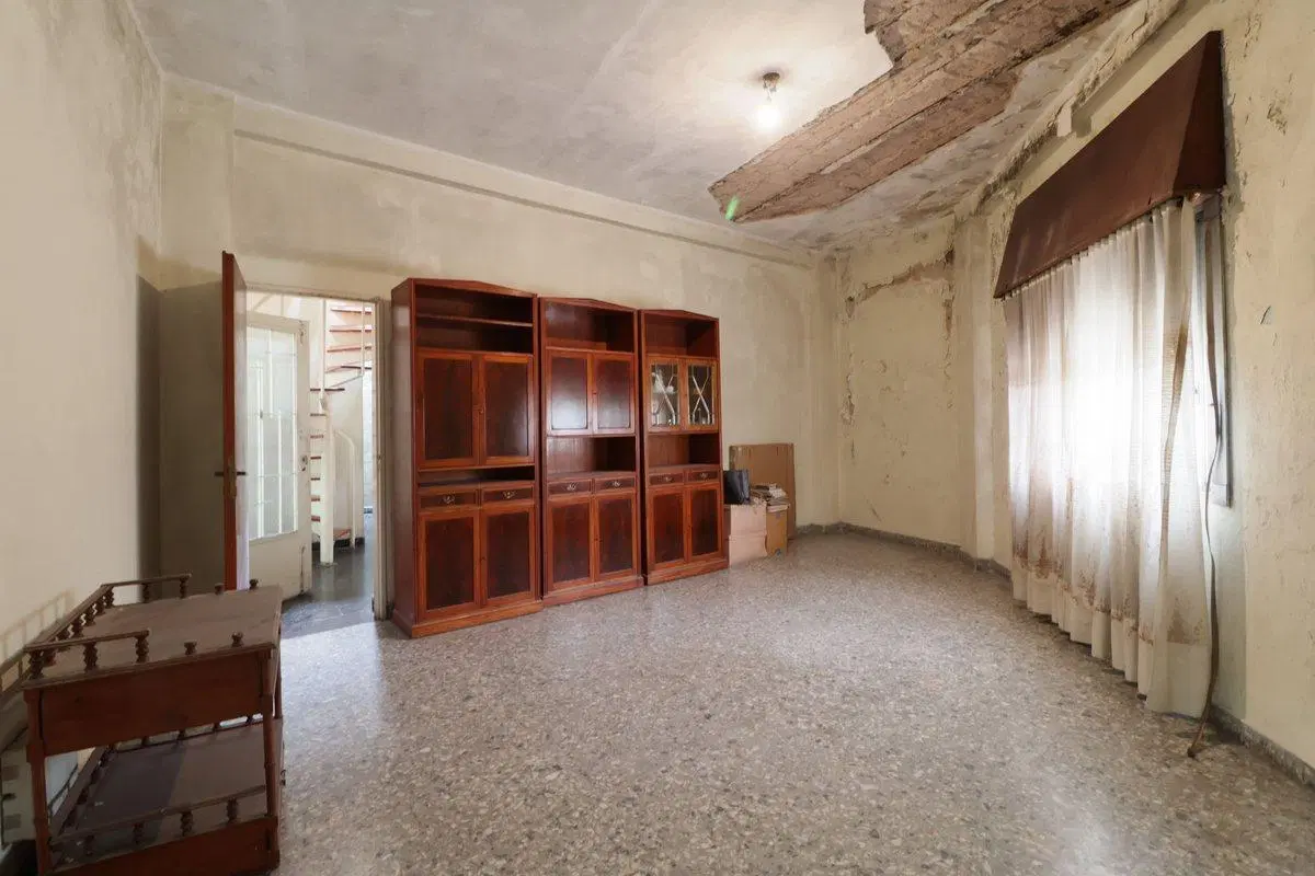 VENTA CASA EN ESQUINA 4 AMB TERRAZA Y PATIO 3