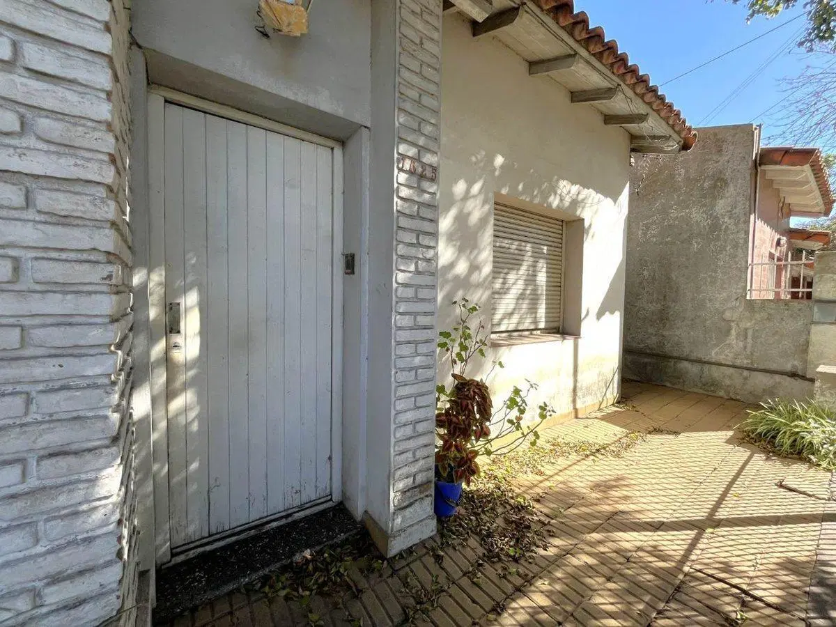 Casa 3 amb en venta en Banfield-jardin-APTA CREDIT 2