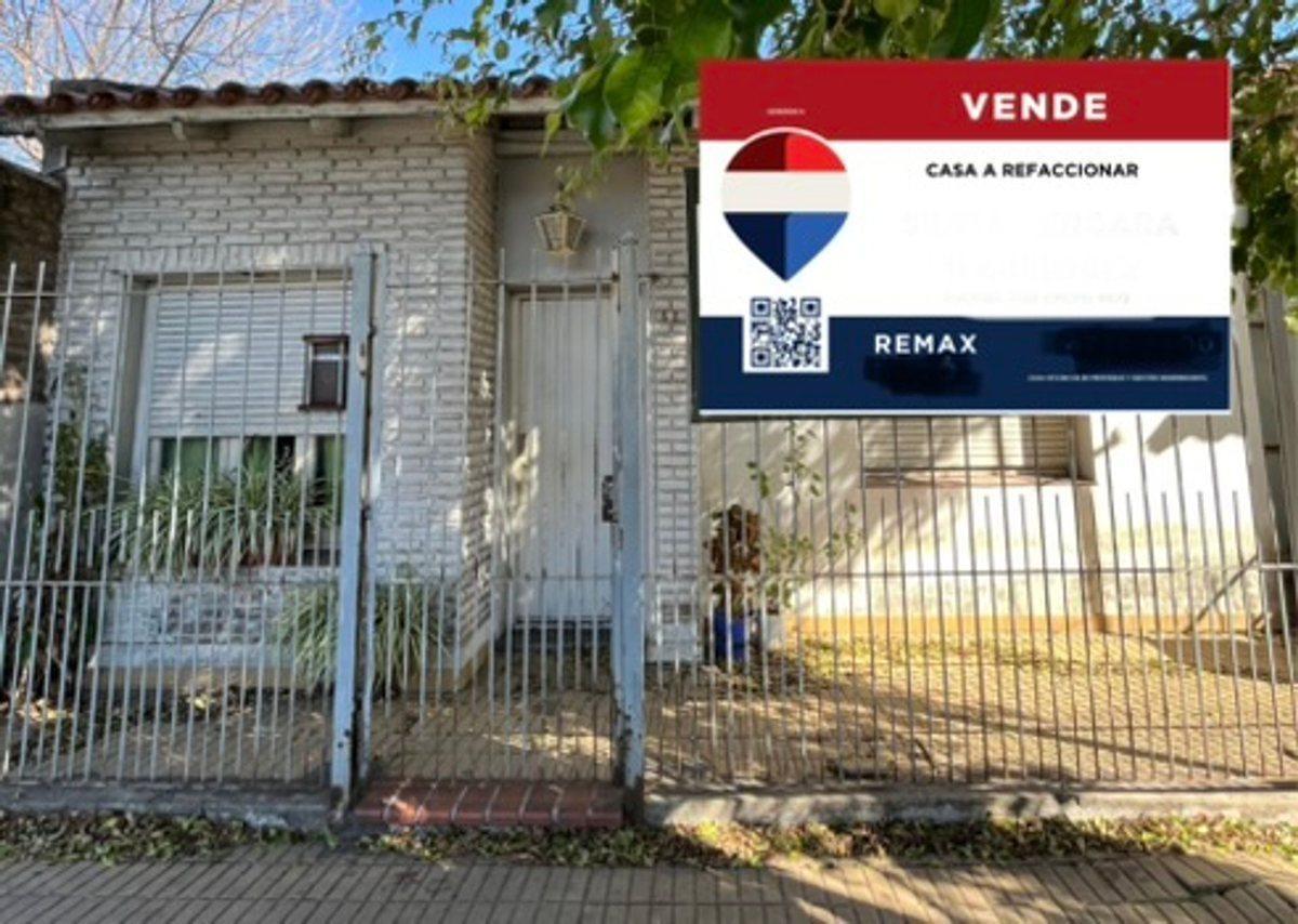 Casa 3 amb en venta en Banfield-jardin-APTA CREDIT