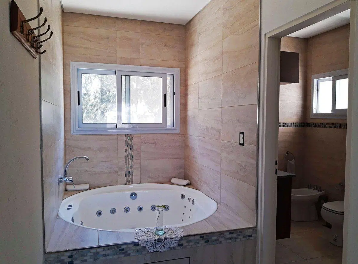 Casa quinta moderna 320 m2 + pileta + chocheras 2