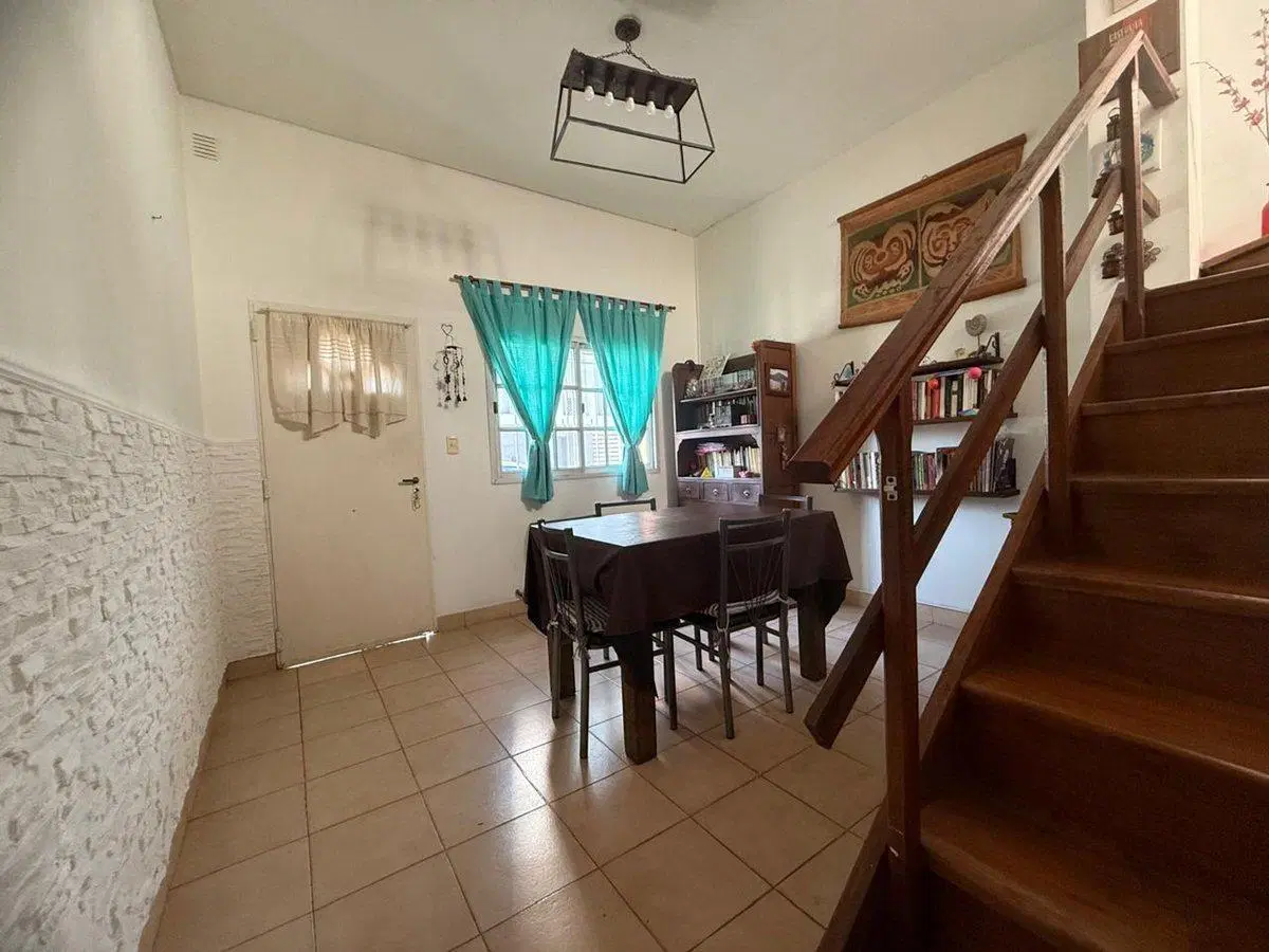 Venta Triplex 3 amb. Apto crédito. Vicente López 4