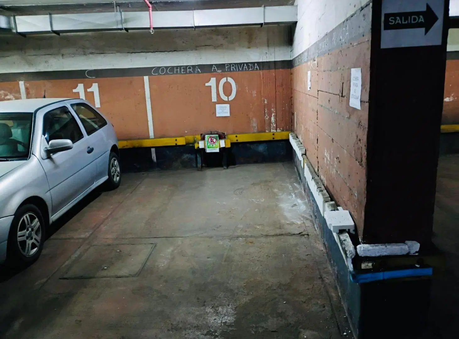 VENTA MICROCENTRO COCHERA CUBIERTA 3