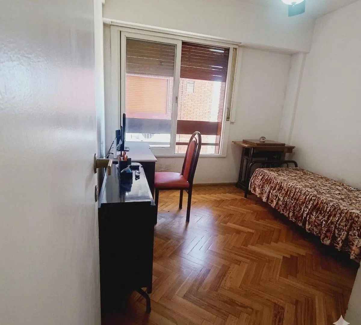 Depto en Venta 3 Amb con dependencia  Palermo 5