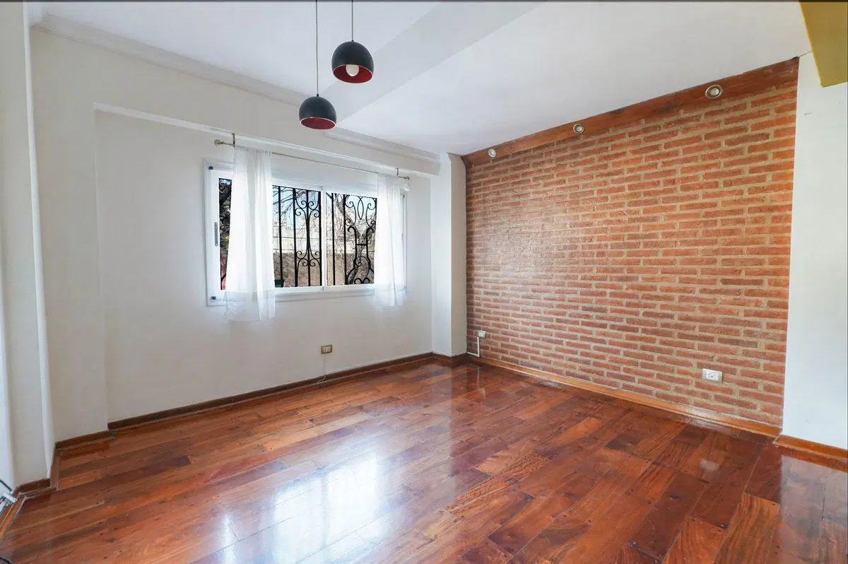 CASA PH 3 DORMITORIOS 4 PISOS CABALLITO CENTRO 5