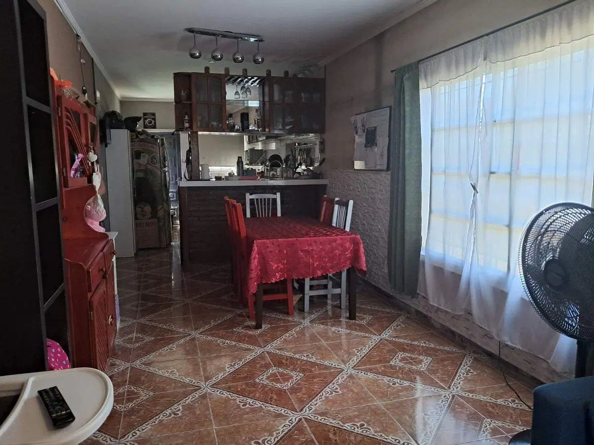 CASA MULTIFAMILIAR LOTE PROPIO DON TORCUATO TIGRE 3