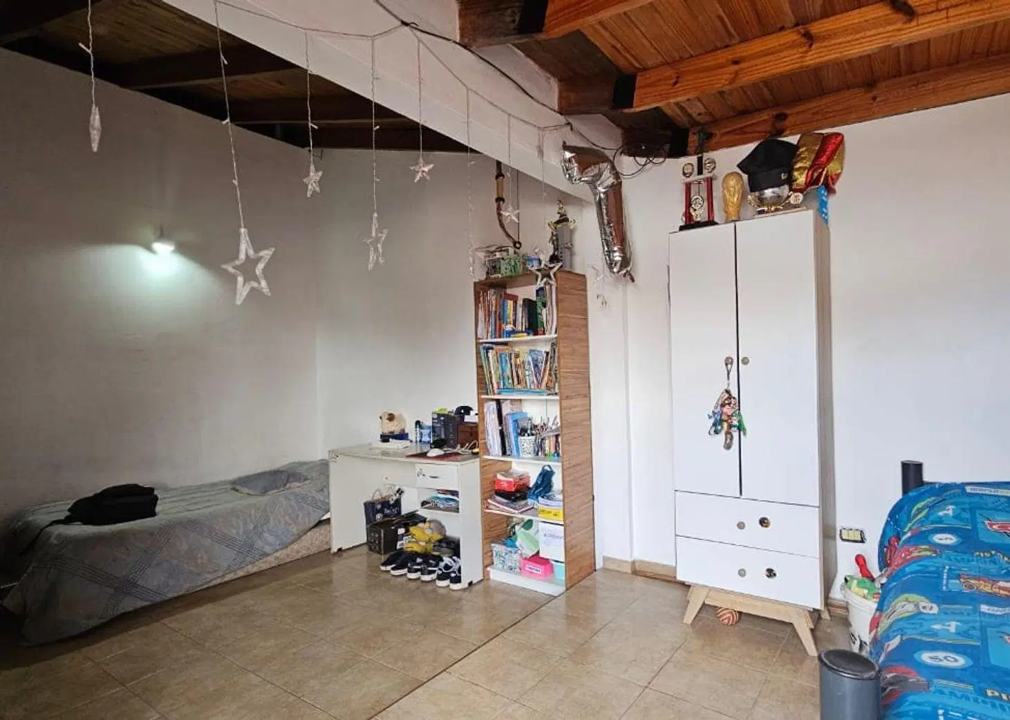 Venta en Bloque casa mas Local. Muñiz. San Miguel 4