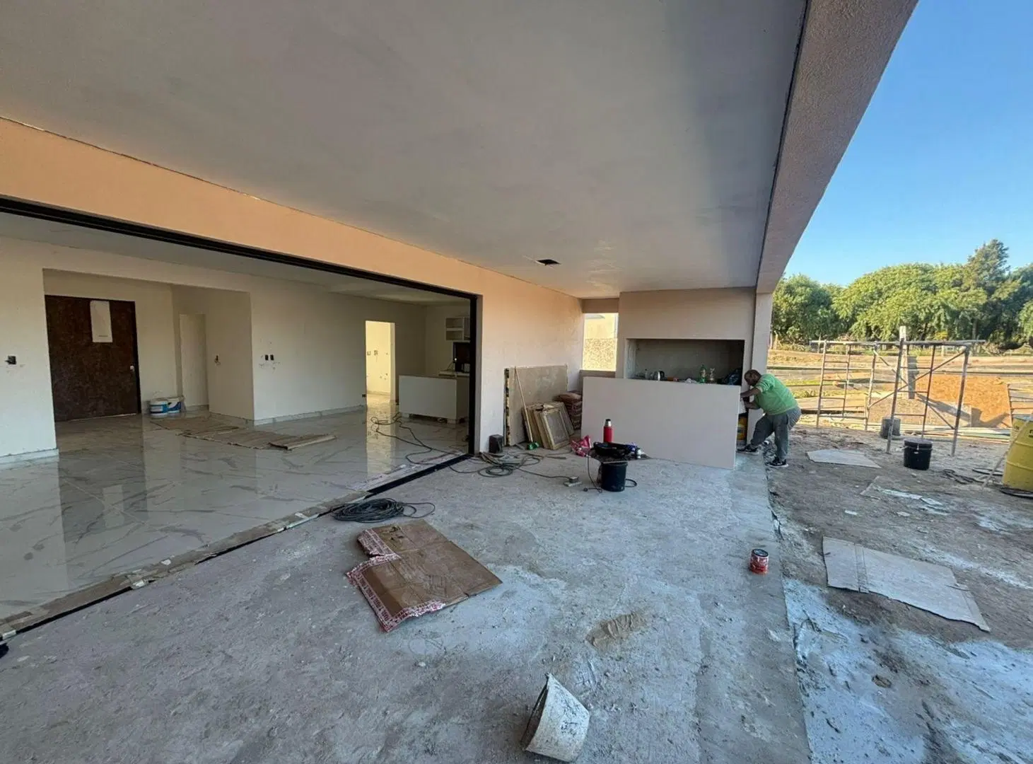 VENTA CASA 5 AMB. SAN SEBASTIAN A ESTRENAR PERMUTA 4