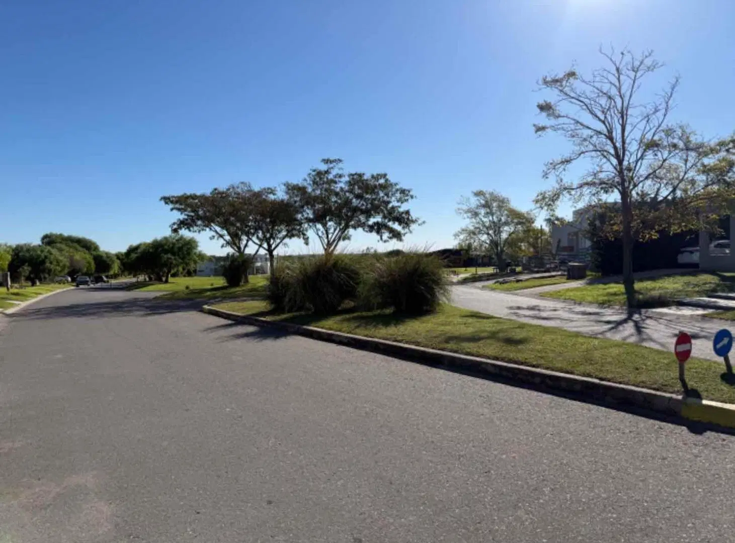 VENTA CASA 5 AMB. SAN SEBASTIAN A ESTRENAR PERMUTA 8