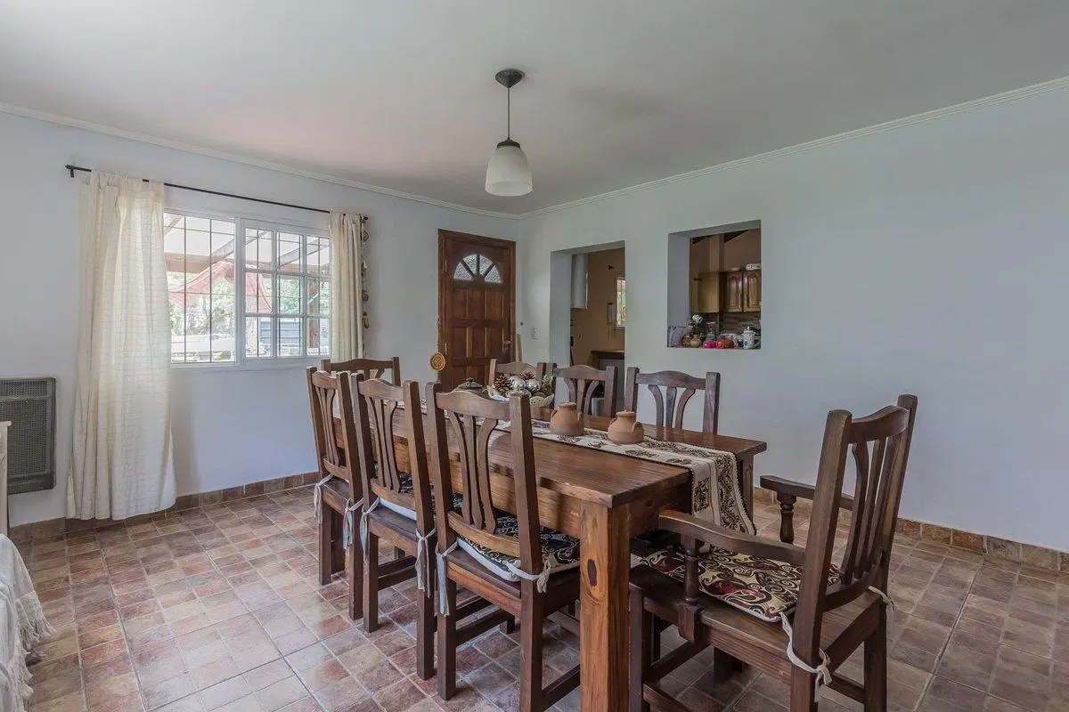 VENTA DON TORCUATO CASA 5 AMB PILETA Y GRAN PARQUE 5