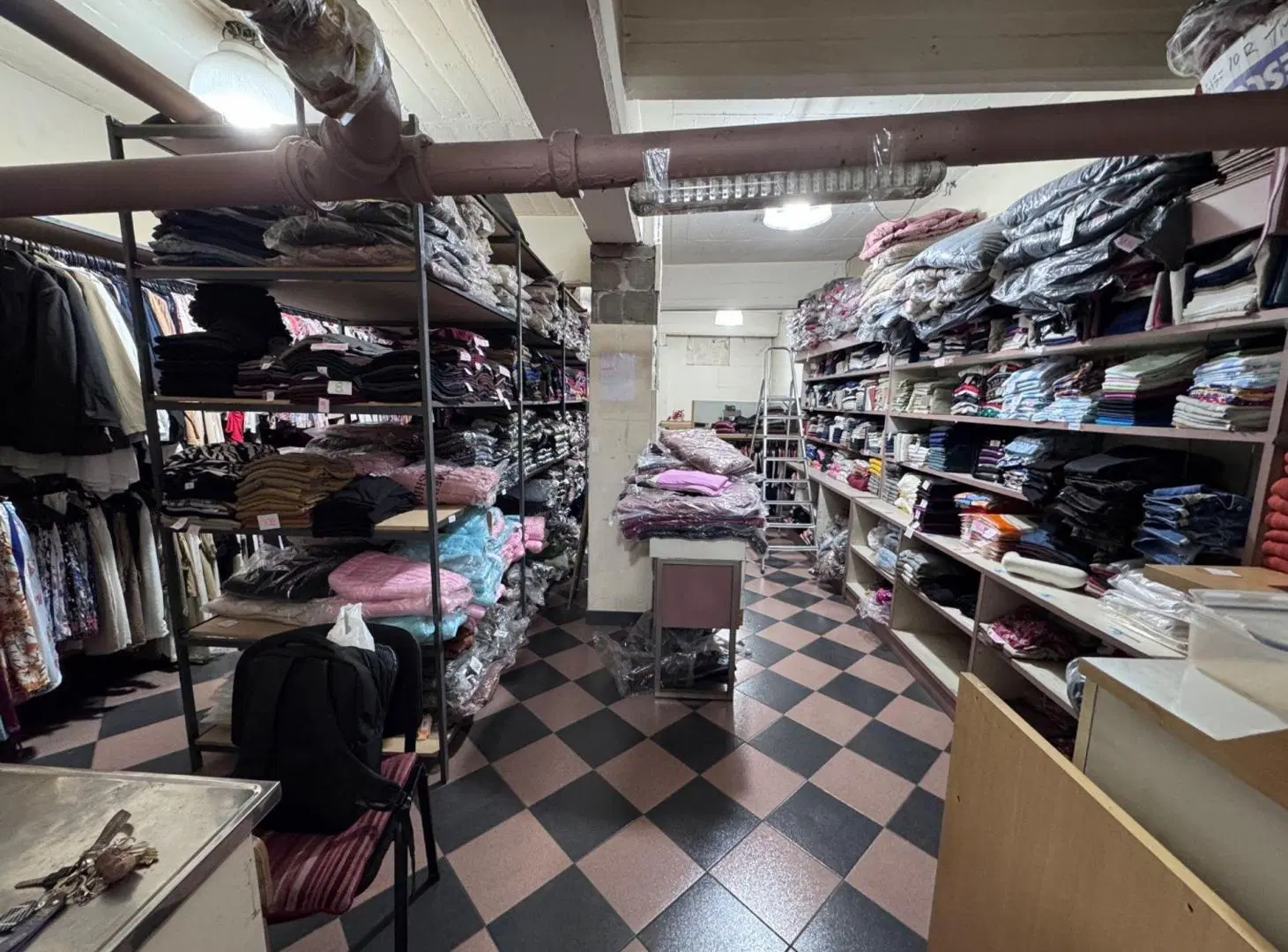 ALQUILER LOCAL 115 m2 CABALLITO 4