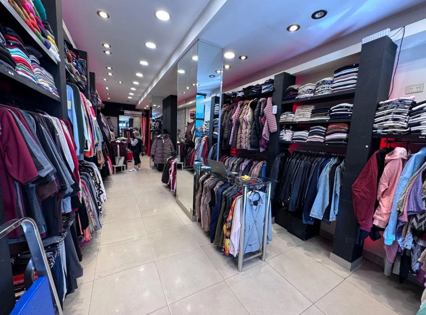 ALQUILER LOCAL 115 m2 CABALLITO 8