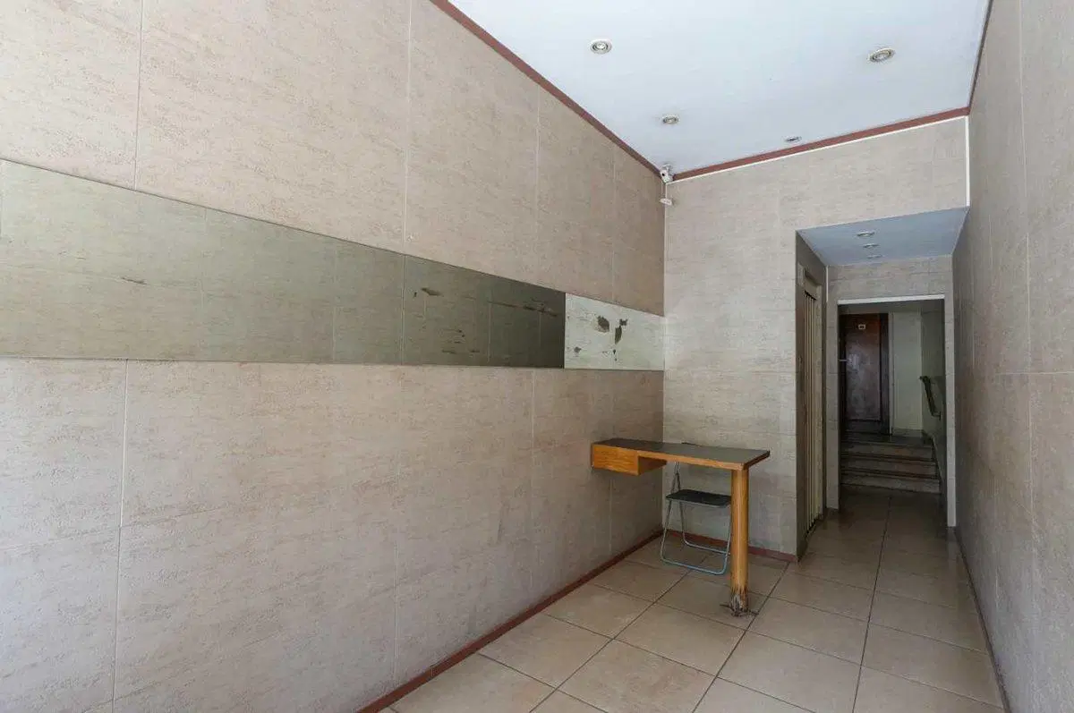 VENTA 3 AMBIENTES APTO CREDITO FLORES 8