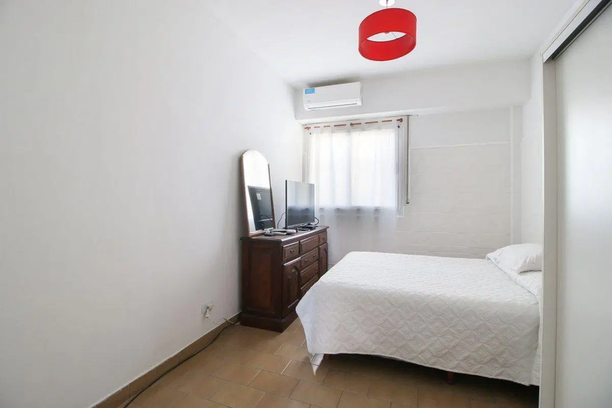 Venta dpto 2 ambientes, luminoso en San Nicolas 3