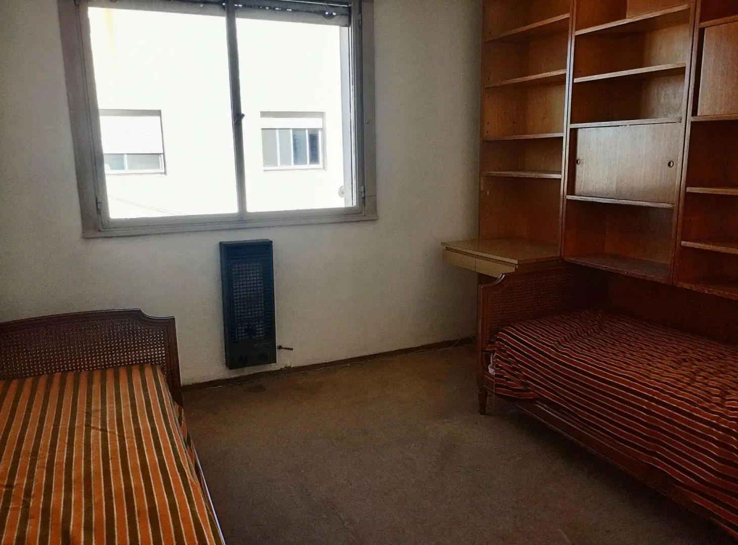 Departamento de 3 Ambientes Amplio-.Lacroze 1900 3