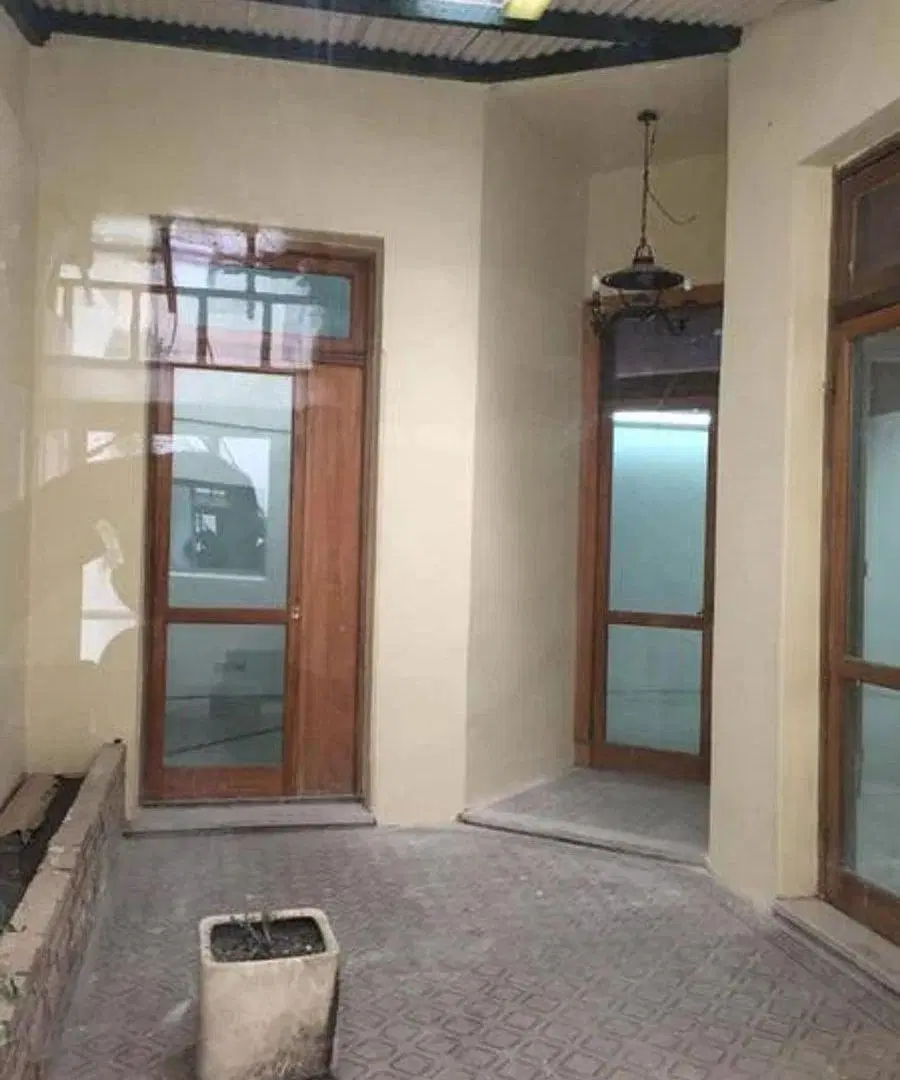 VENTA DE DEPOSITO CON LOCAL DE 257 MTS BALVANERA 4