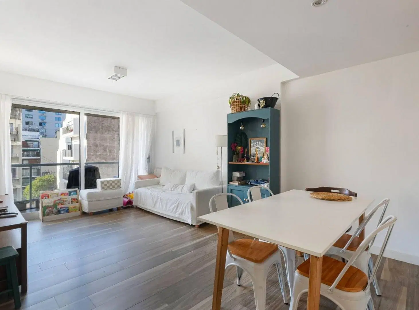 VENTA DPTO. 3 AMB. COLEGIALES - BELGRANO COCHERA 2