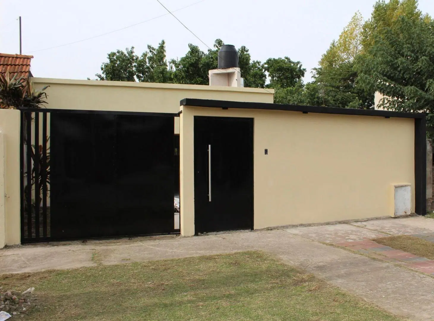 Casa 3 amb en venta-Calzaza-refaccionada c/jardin 4