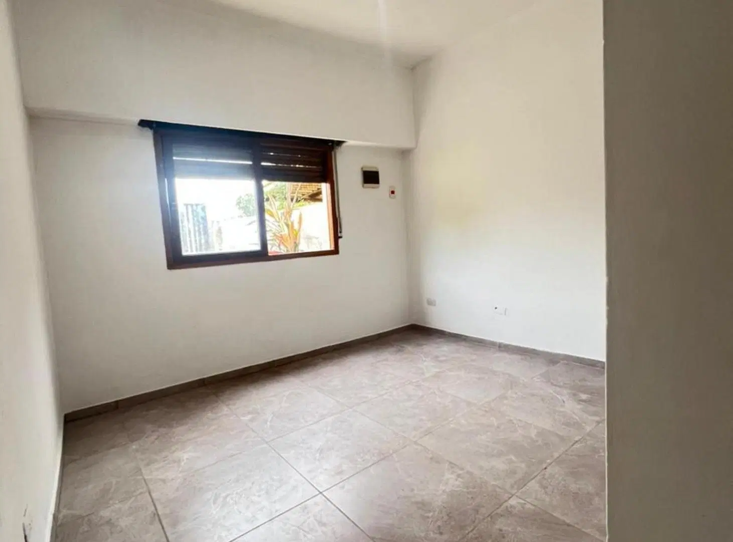 Casa 3 amb en venta-Calzaza-refaccionada c/jardin 8