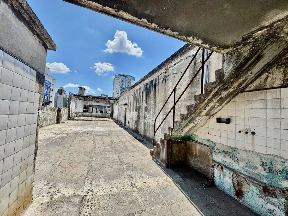 LOTE 1.424m2- Capacidad constructiva: 6.203m2 CABA 2