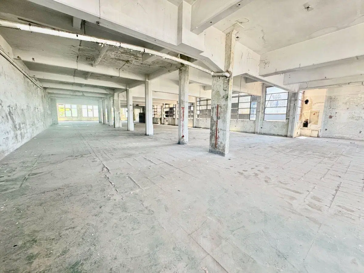 LOTE 1.424m2- Capacidad constructiva: 6.203m2 CABA 4