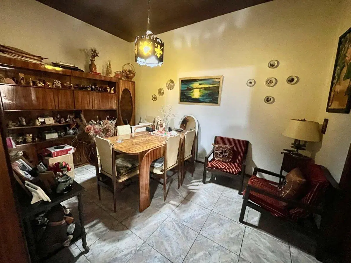 Terreno con casa a demoler en venta - Temperley 5