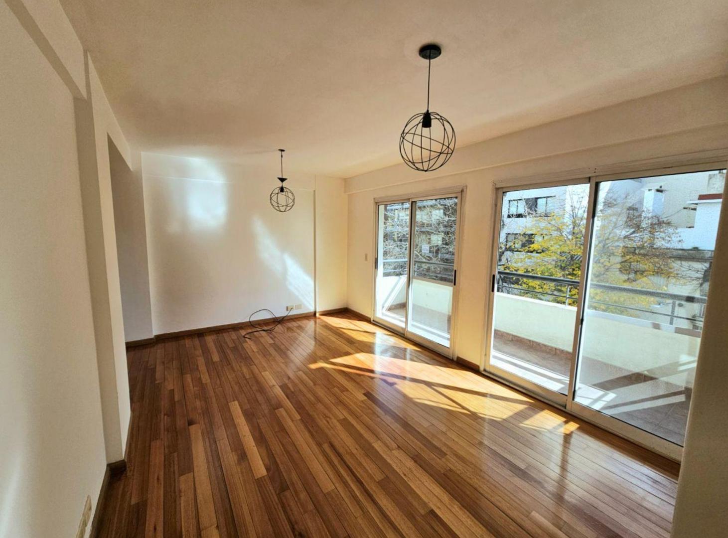 Foto de Venta 3 AMB Suite 2 Baños Cochera Doble Parrilla, imagen 3