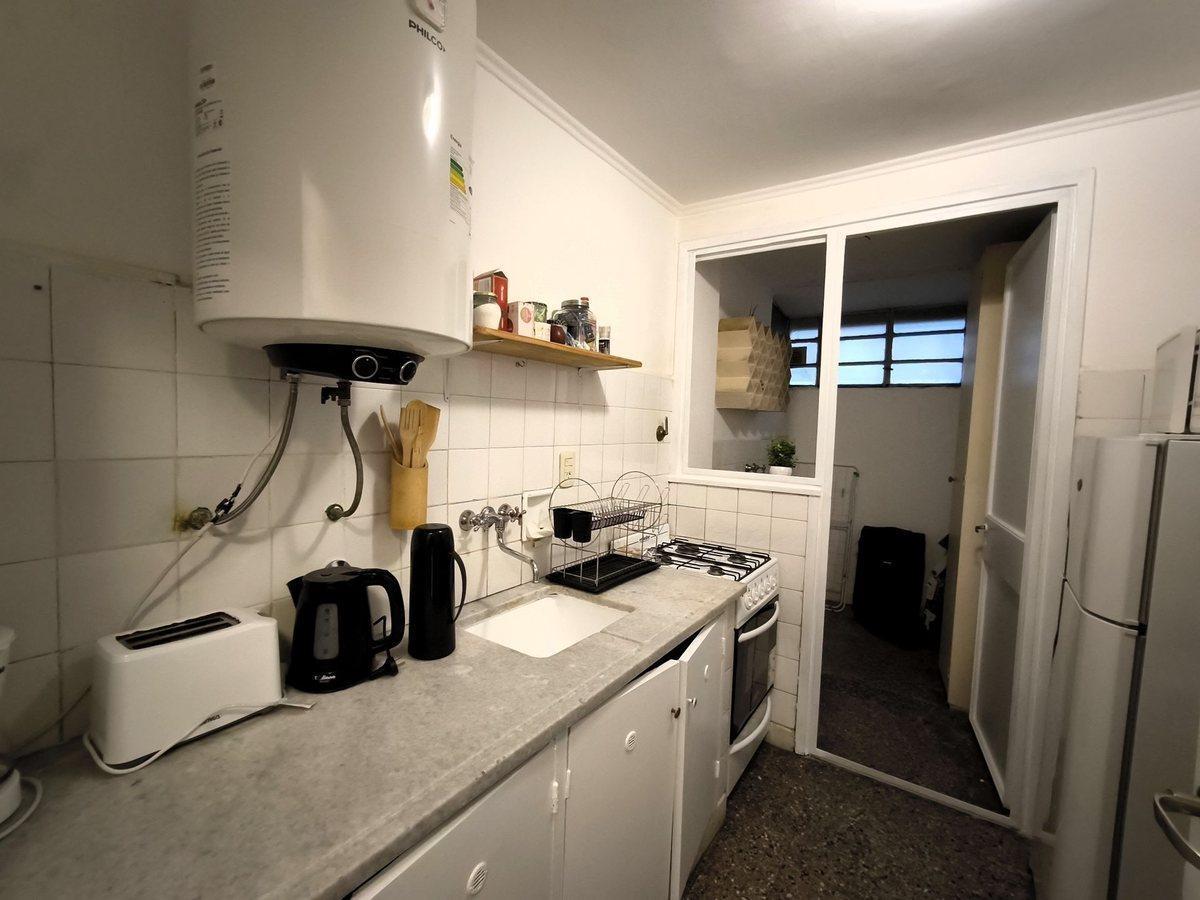 Foto de VENTA 3 AMB 2 PATIOS PLANTA BAJA BELGRANO C, imagen 5