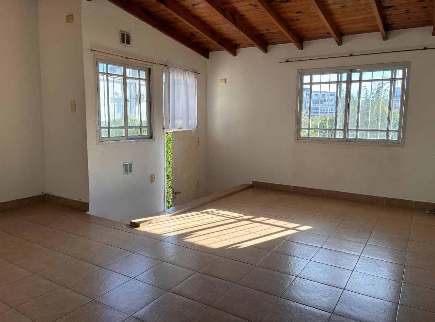 Foto de Venta depto 2 amb amplio y luminoso Villa Bosch, imagen 1