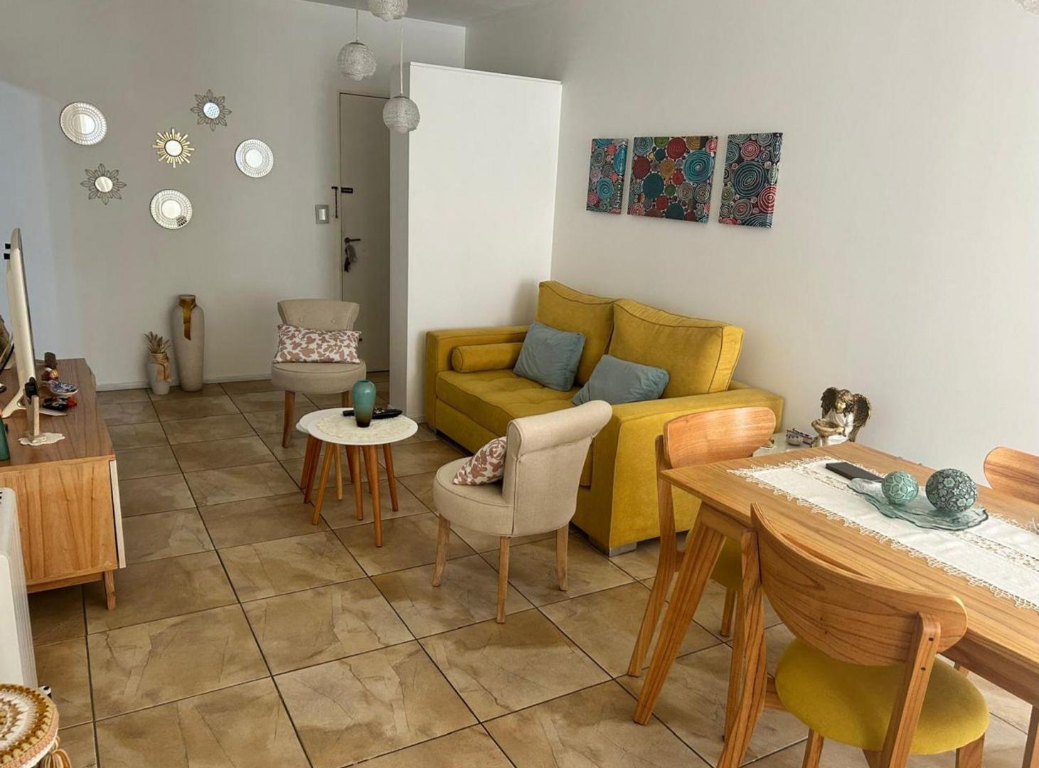 Foto de VENTA 4 AMBIENTES CON COCHERA CAÑITAS, imagen 1
