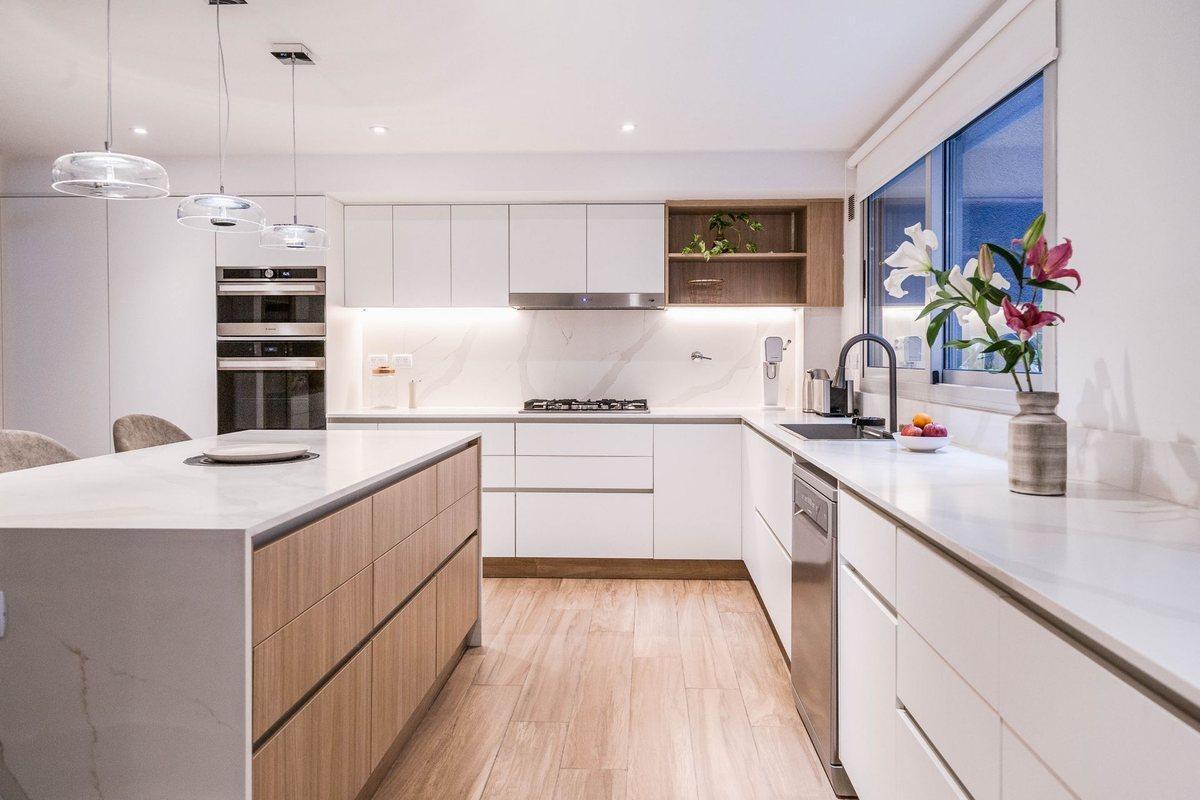 Foto de VENTA 5 AMB JARDIN+PILETA+QUINCHO COLEGIALES, imagen 1
