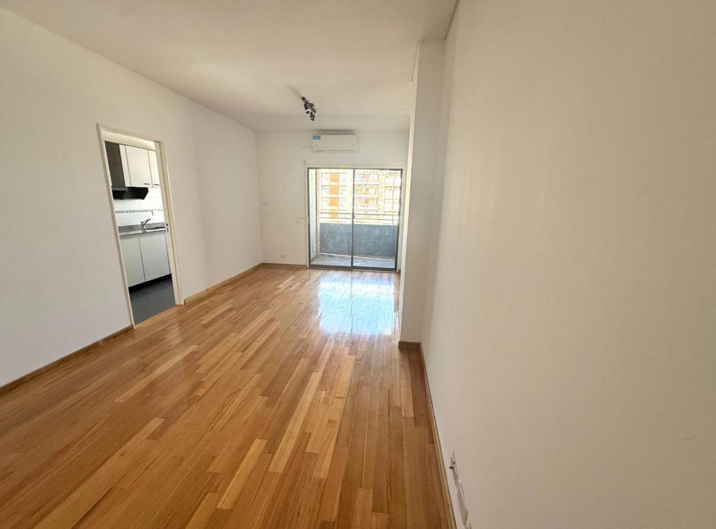 Foto de ALQUILER 2 AMB AMENITIES PISO ALTO TORRE CATEGORIA, imagen 2