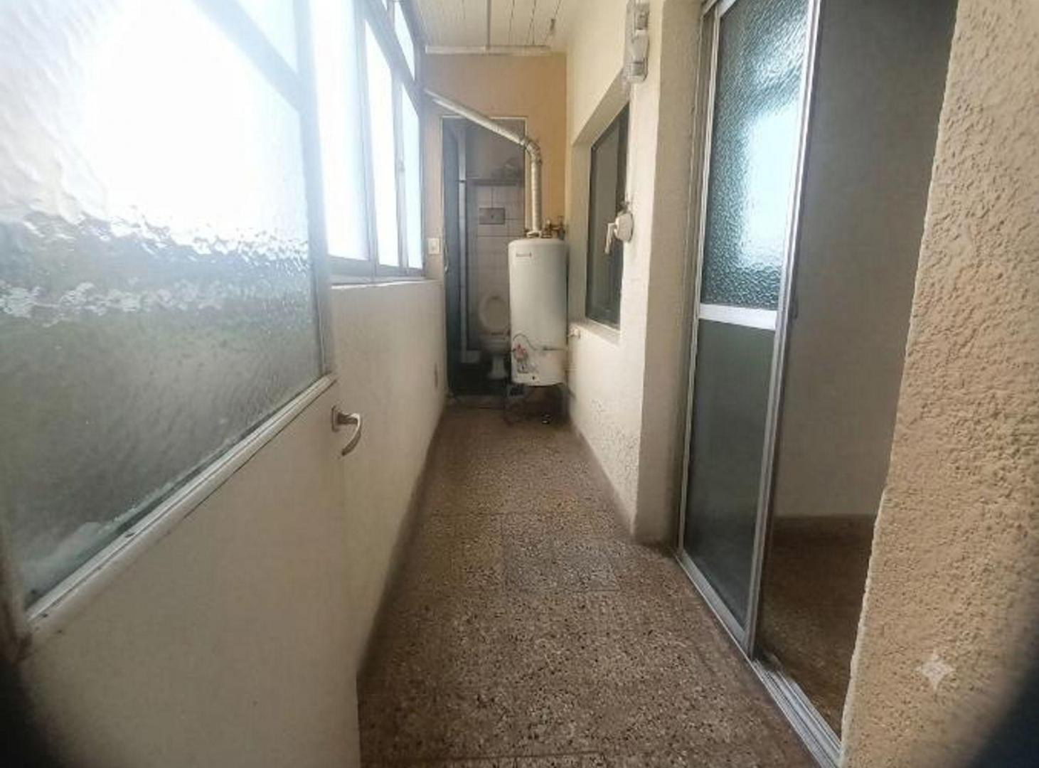 Foto de VENTA SEMIPISO FRENTE 3 AMB C/DEP BOEDO, imagen 4