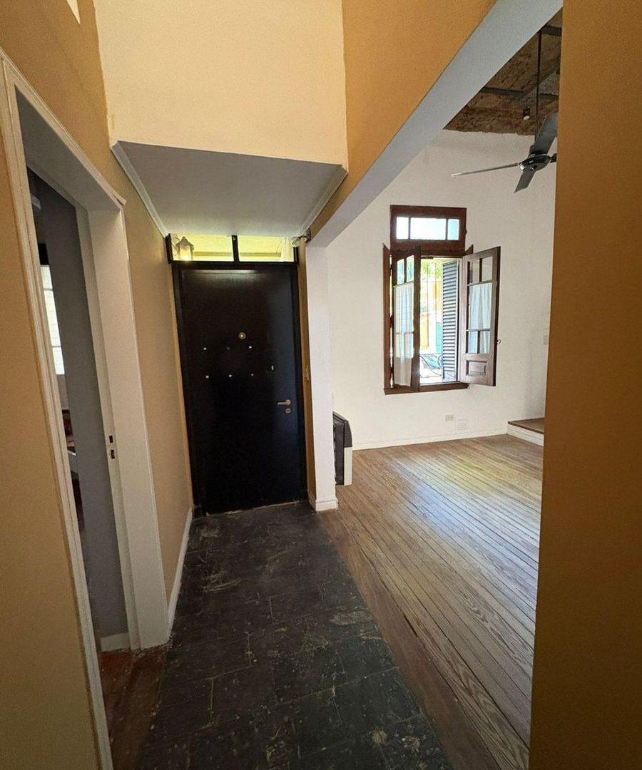 Foto de VTA CASA EN CHACARITA 5 AMB ESCRIT + PATIO, imagen 2