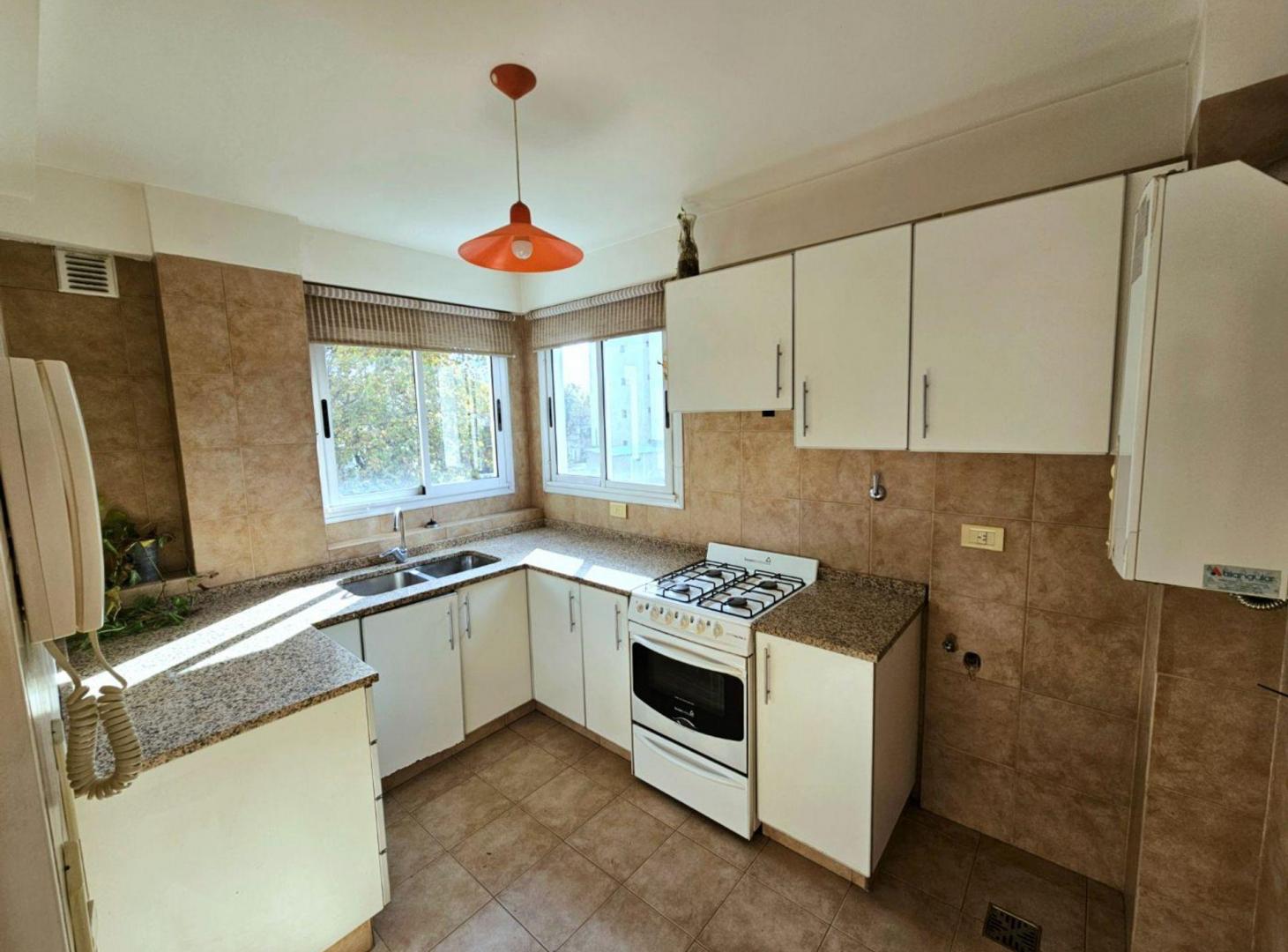 Foto de Venta 3 AMB Suite 2 Baños Cochera Doble Parrilla, imagen 4