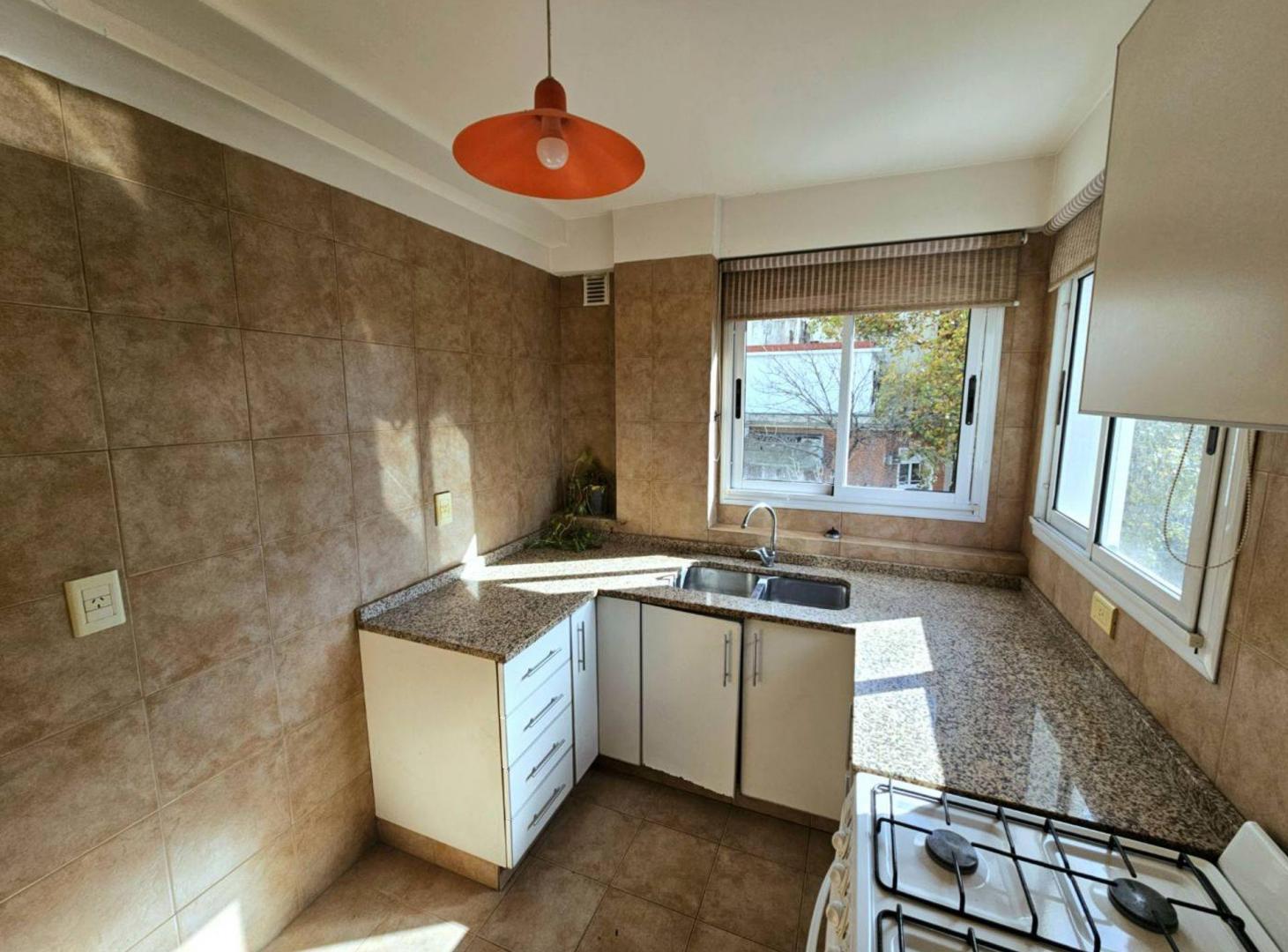 Foto de Venta 3 AMB Suite 2 Baños Cochera Doble Parrilla, imagen 2