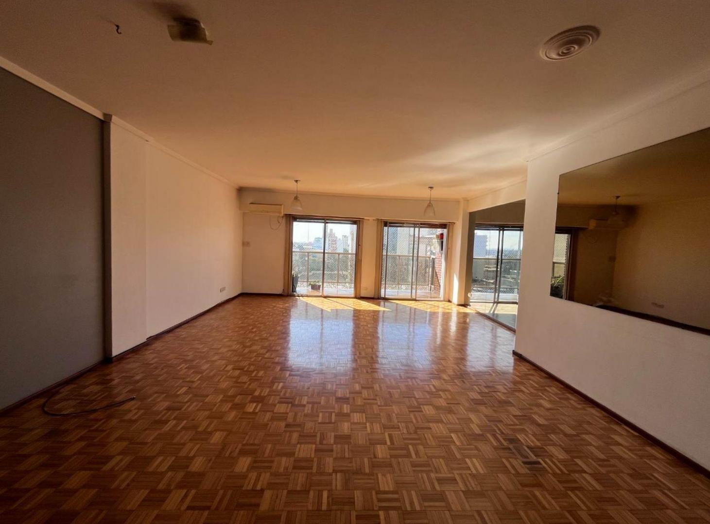 Foto de ALQUILER 4 AMB BALCON COCHERA DEP LOMAS DE ZAMORA, imagen 3
