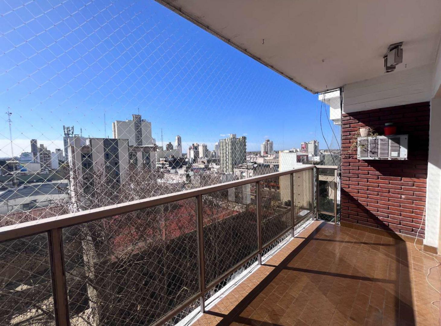 Foto de ALQUILER 4 AMB BALCON COCHERA DEP LOMAS DE ZAMORA, imagen 1