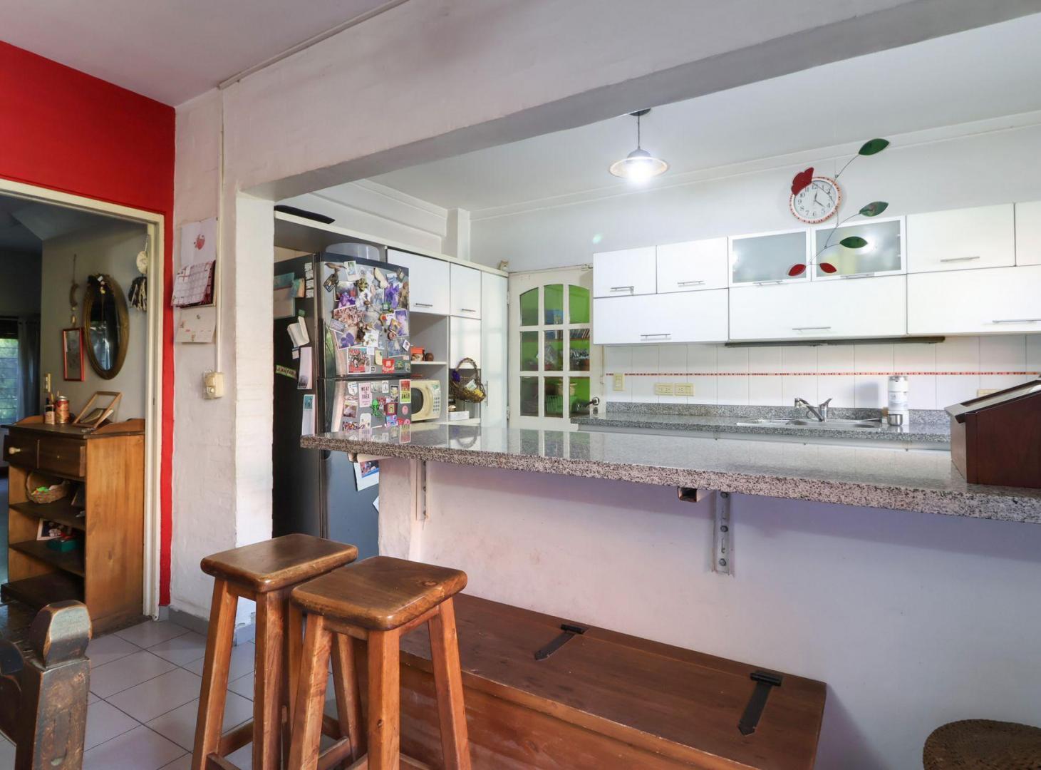 Foto de VENTA CASA LOTE PROPIO 5AMB JARDIN PILETA SAAVEDRA, imagen 2