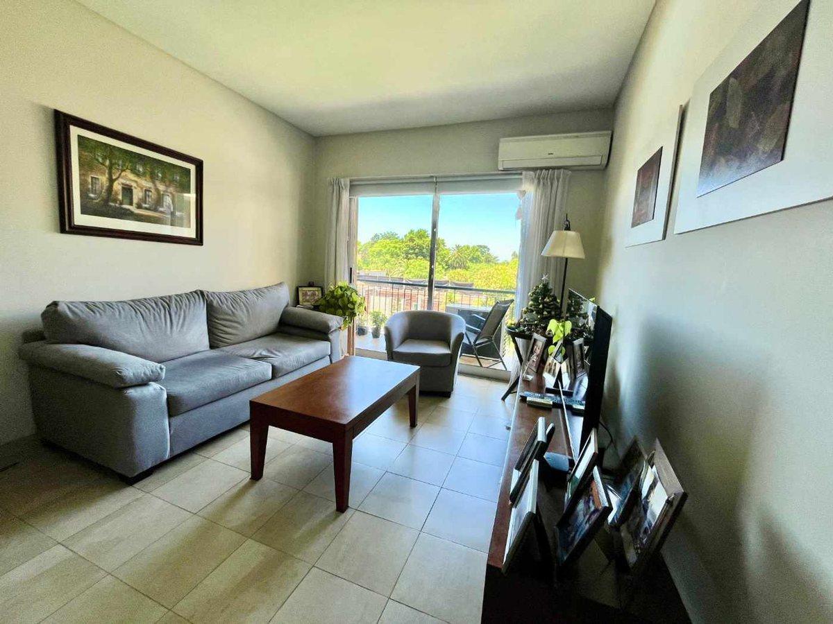Foto de DPTO 3 AMB EN VENTA EN ADROGUE-COCHERA PILETA SUM, imagen 1
