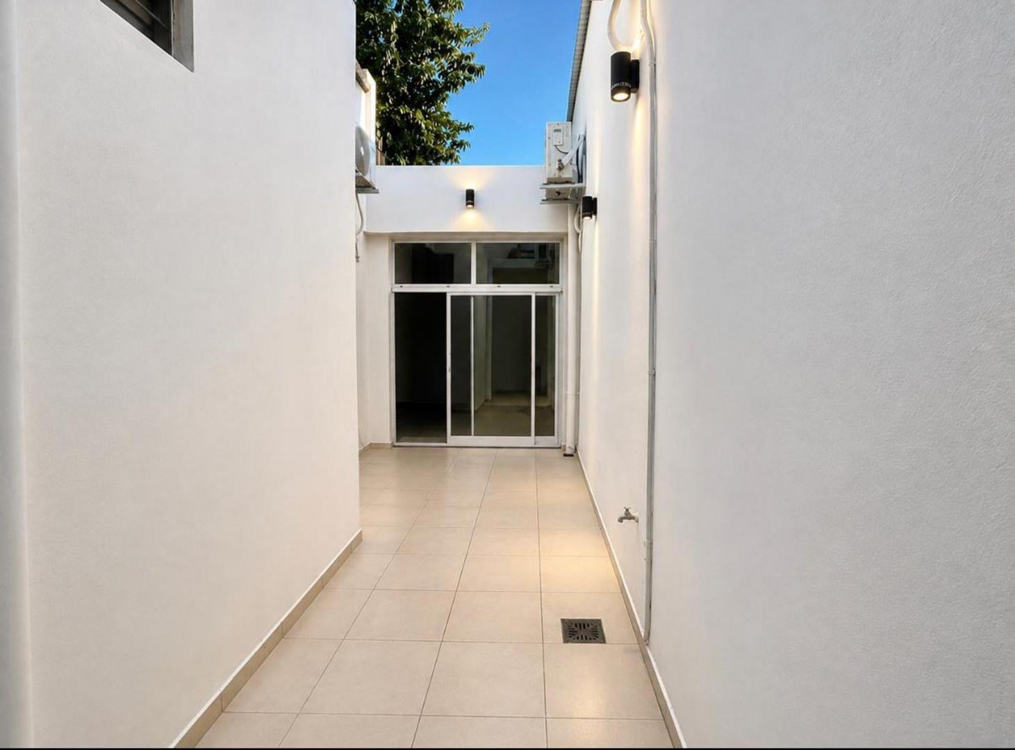 Foto de ALQUILER PH TRES AMB RECICLADO A NUEVO PATIO, imagen 1