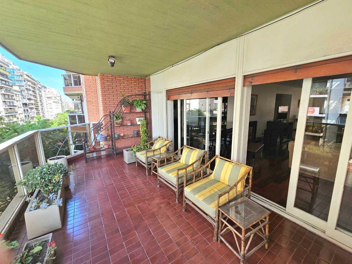 Foto de Piso 7 AMB 2 Coch. VISTA INCREIBLE Av Quintana 500, imagen 4