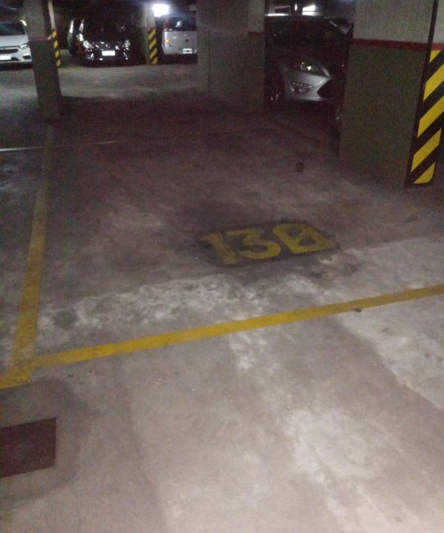 Foto de VENTA COCHERA SAN NICOLAS AMPLIA EXCELENTE, imagen 1