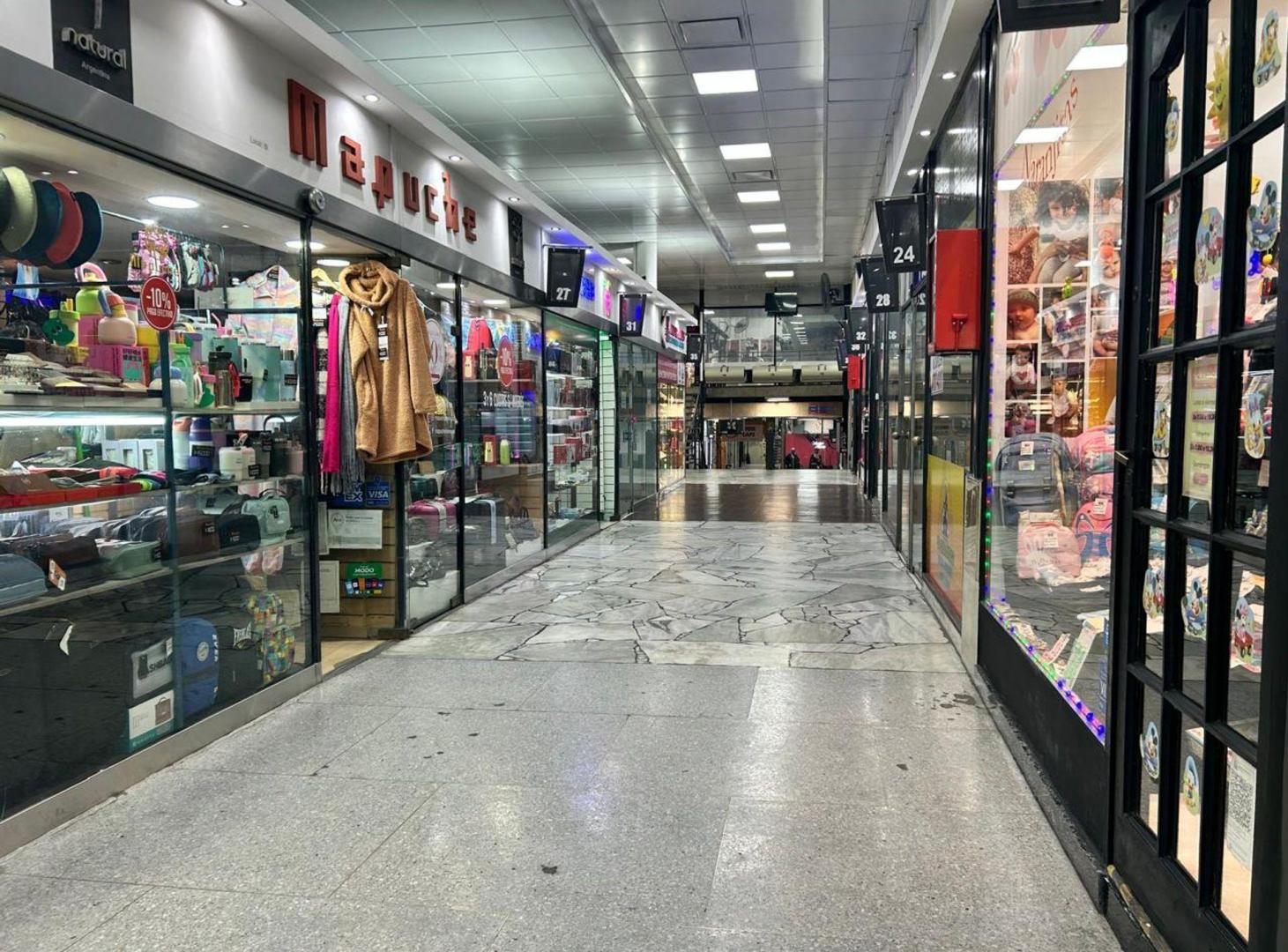 Foto de LOCAL COMERCIAL GALERIA LAS VEGAS, imagen 2